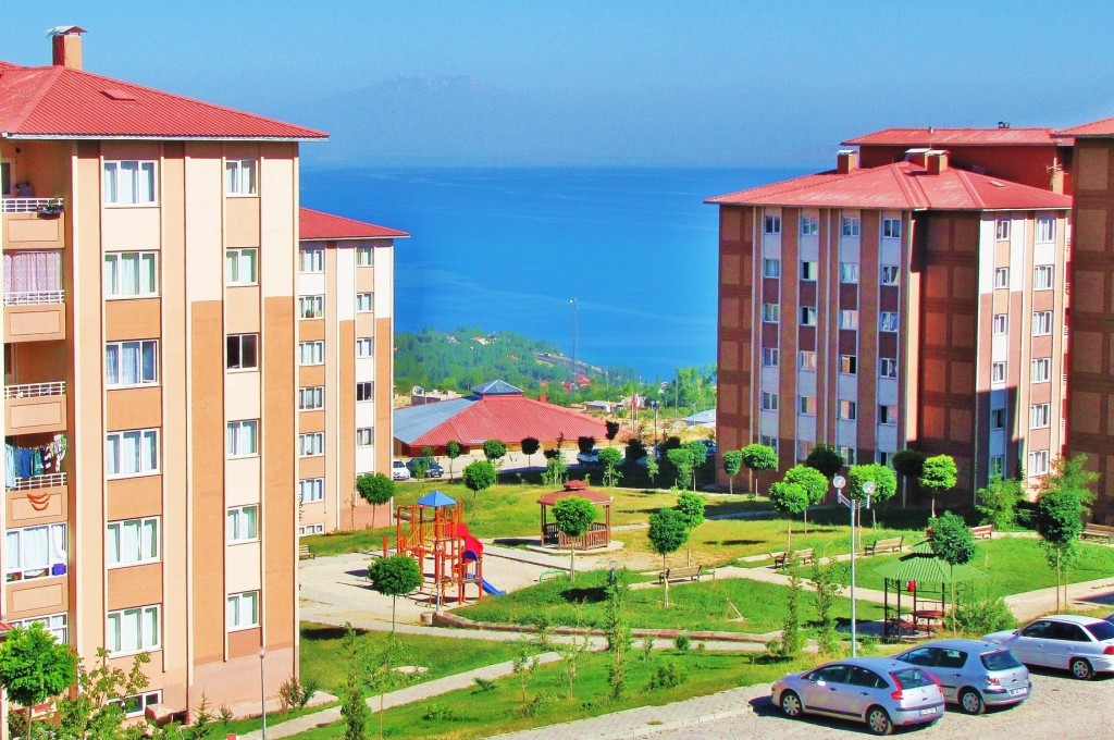 TOKİ İHALESİ 5 MAYIS’TA YAPILIYOR