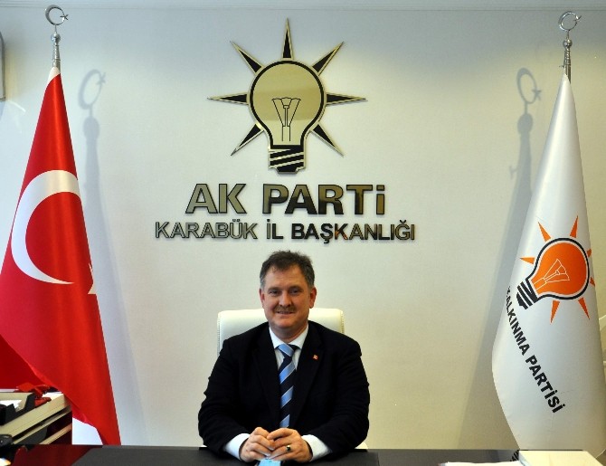 AK PARTİ KARABÜK İL BAŞKANI TİMURÇİN SAYLAR “GENEL BAŞKANIMIZ, BAŞBAKANIMIZ AHMET DAVUTOĞLU İNŞALLAH KARABÜK’ÜMÜZE MÜJDELER İLE GELİYOR” DEDİ. (YASİN ERDEM/KARABÜK-İHA)